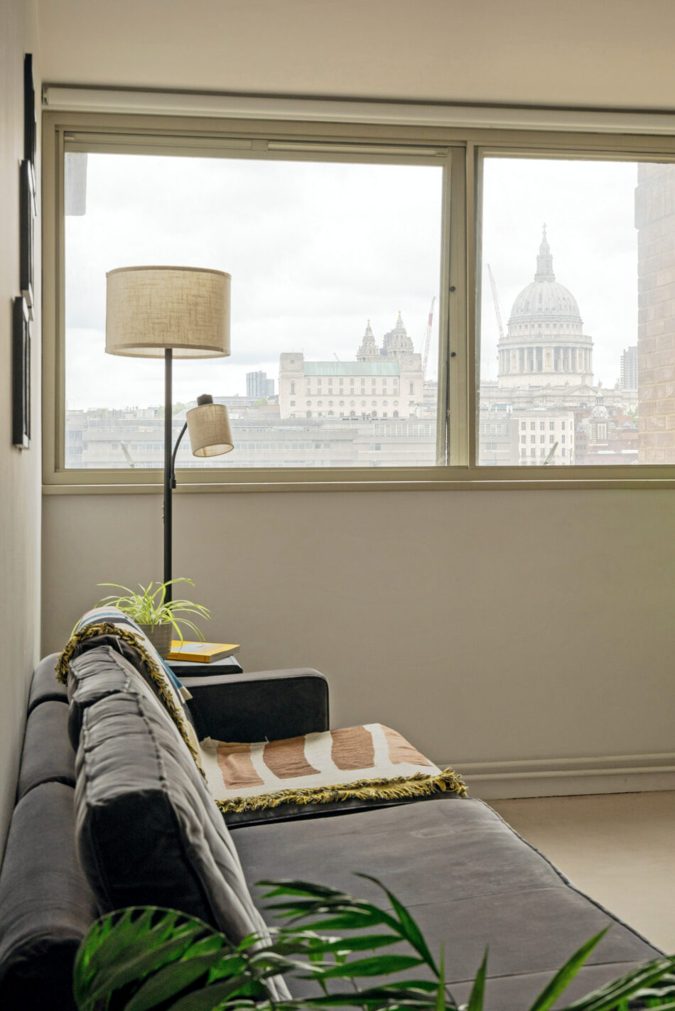 For Sale Falcon Point, London SE1 The Modern House