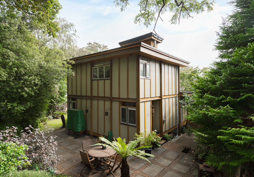 Elstree Hill London BR1 The Modern House