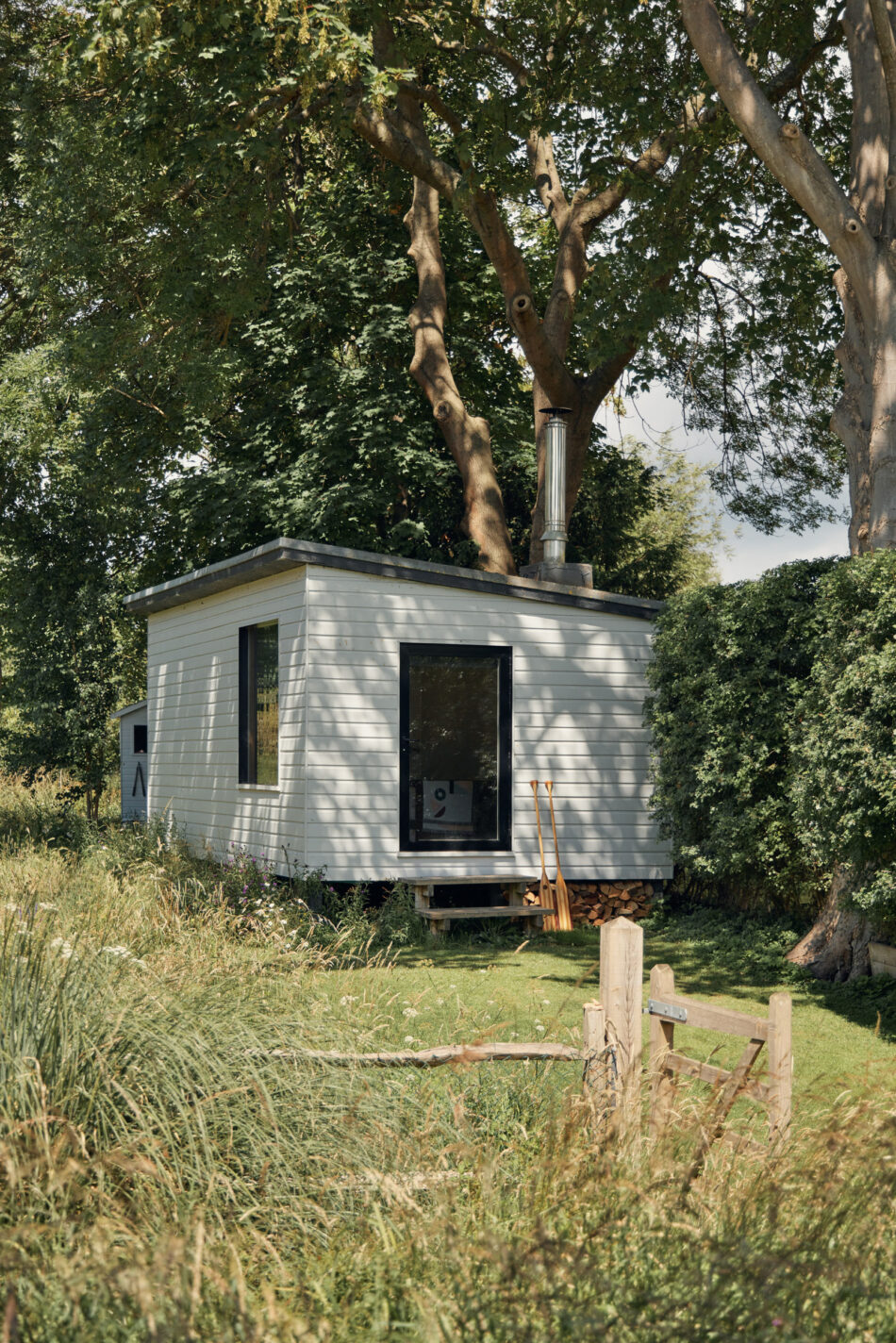 For Sale Wheatleys Eyot II, SunburyOnThames, Surrey The Modern House